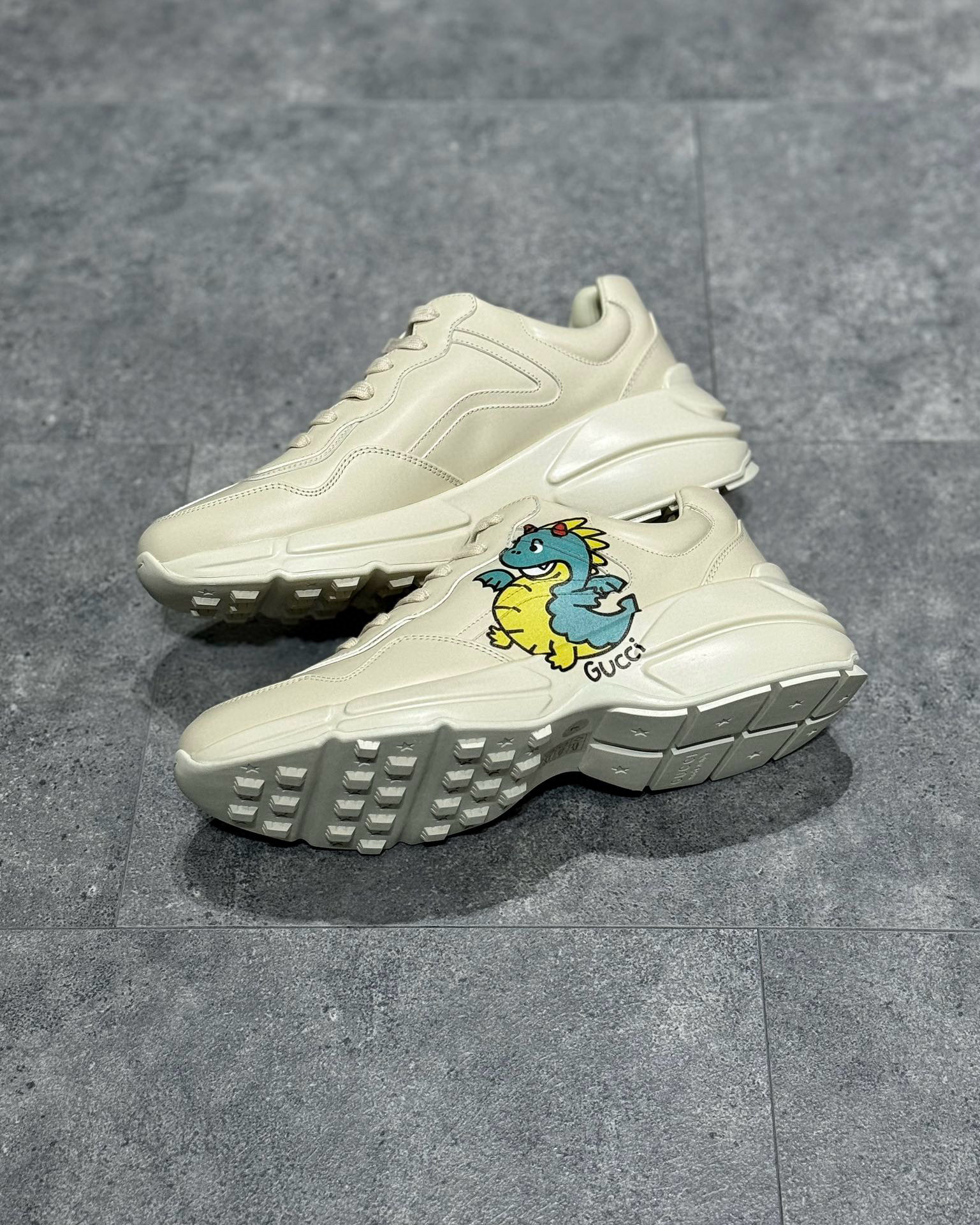 Gucci Sneaker – GUCC1171