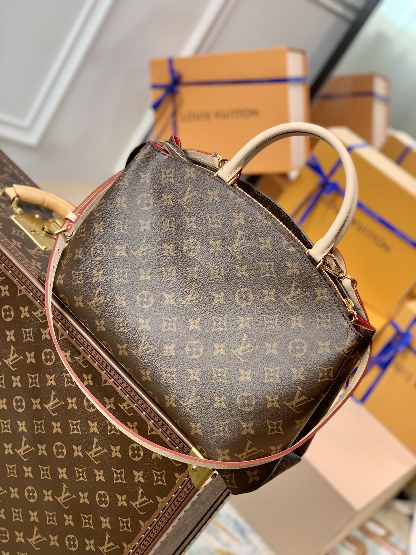 Louis Vuitton Tote Bag – LVTB1066
