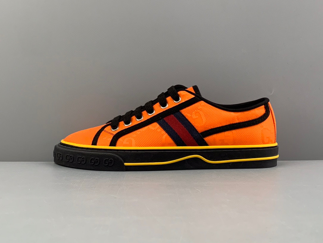 Gucci Sneaker – GUCC1110