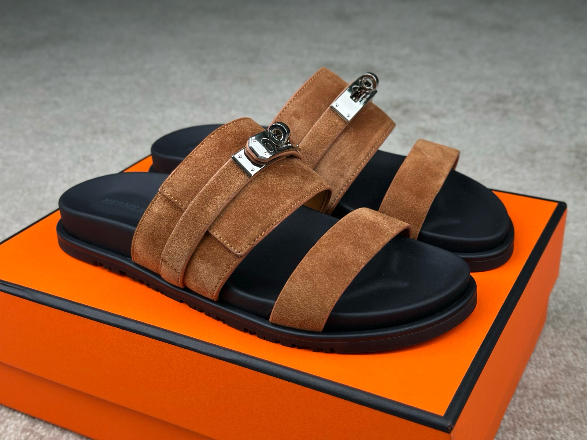 Hermes Slipper – SLPR1204