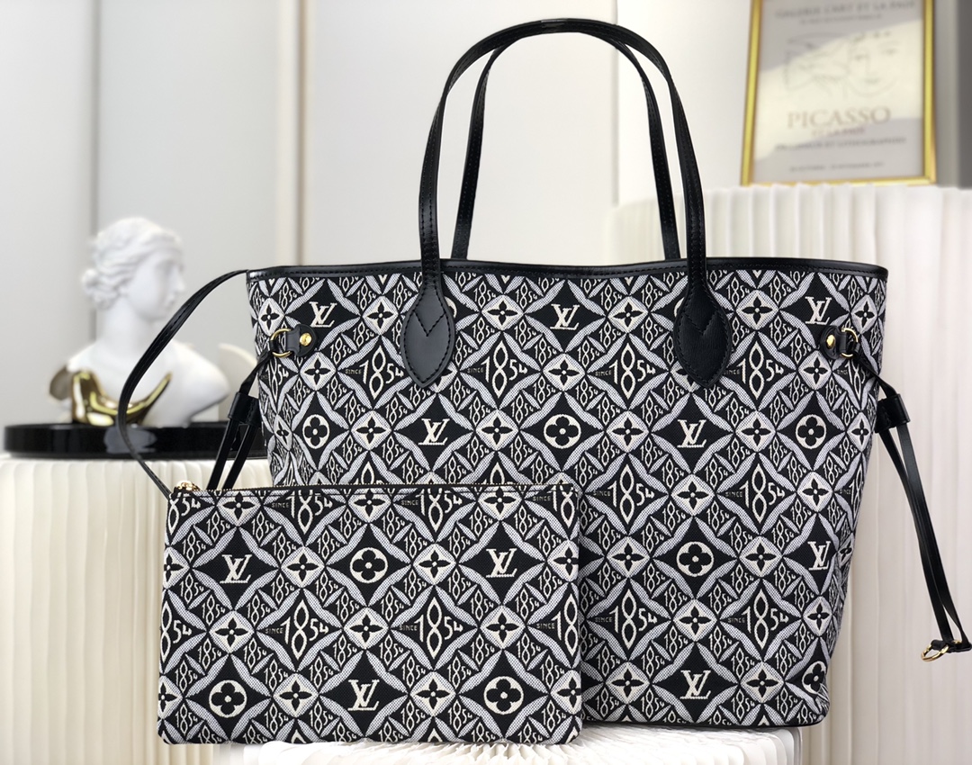 Louis Vuitton Tote Bag – LVTB1023