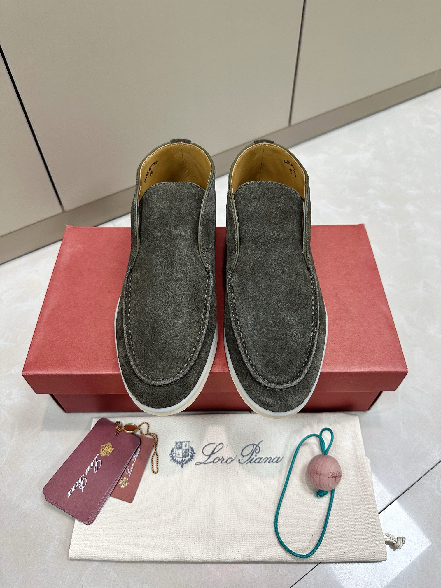 Loro Piana Loafers – LOPA1054