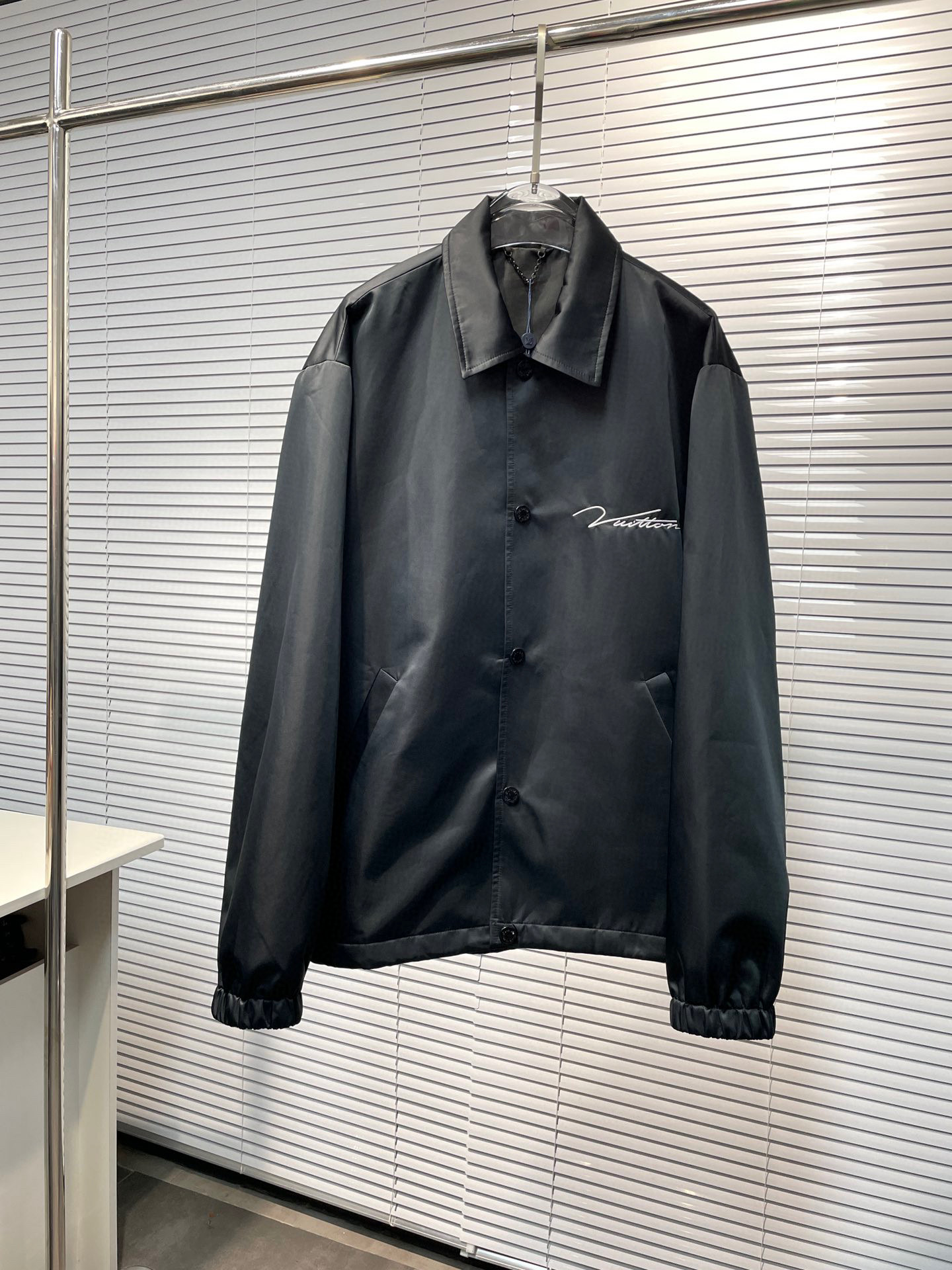 Louis Vuitton Jacket – CJKT1355