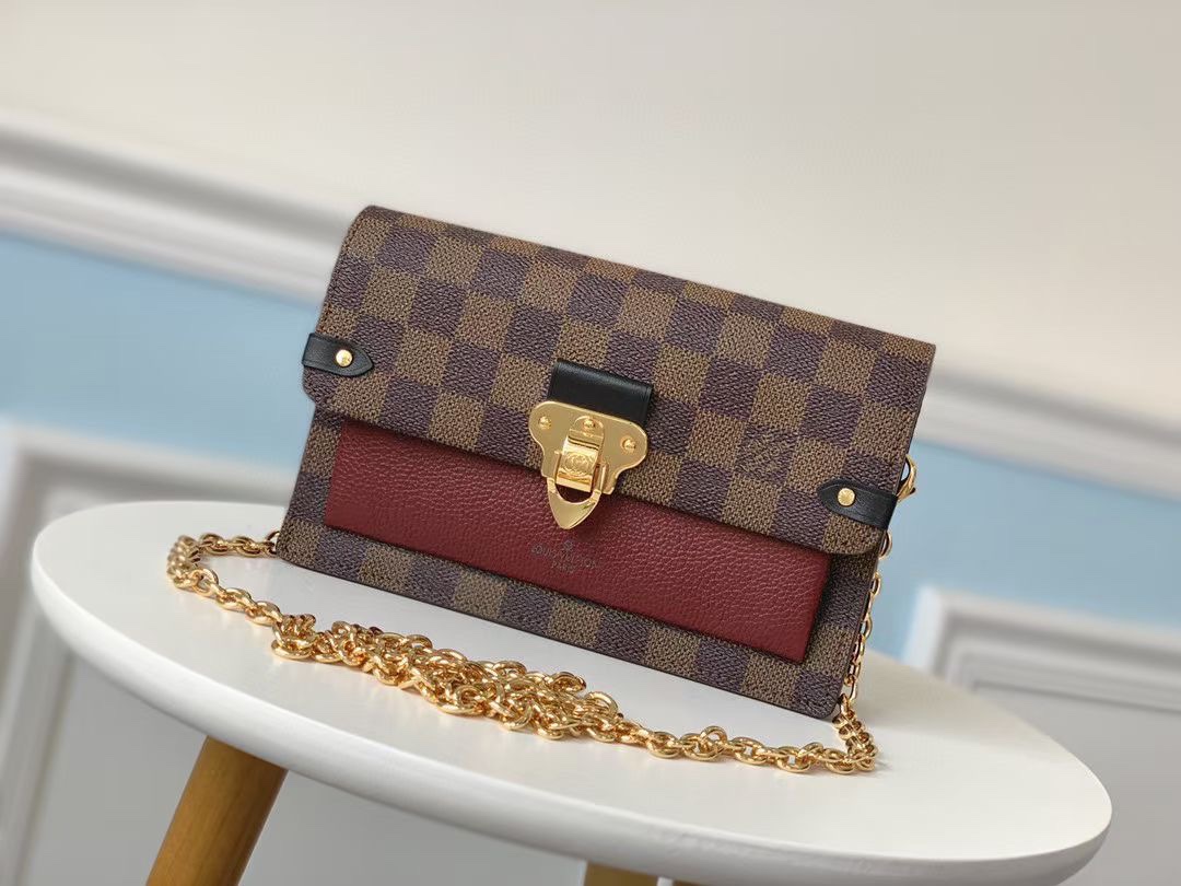 Louis Vuitton Shoulder Bag – LVSH1020