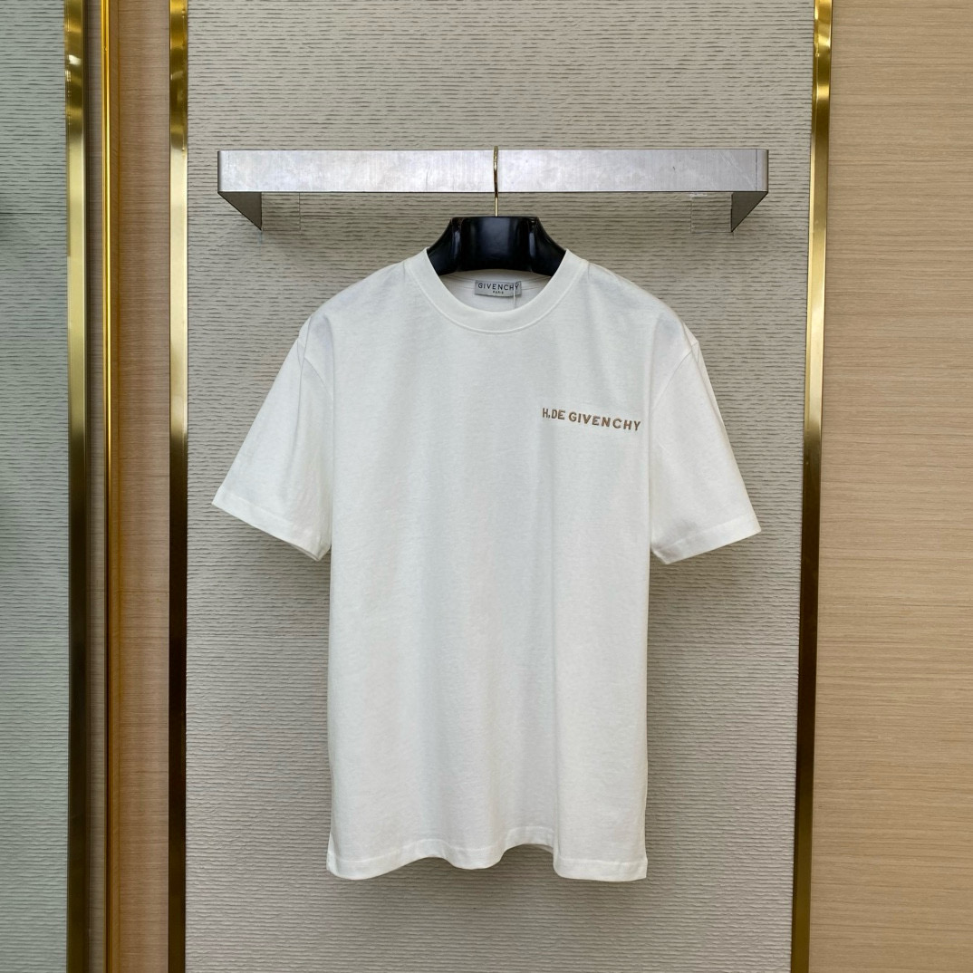 Givenchy T-Shirt – TSHP3044
