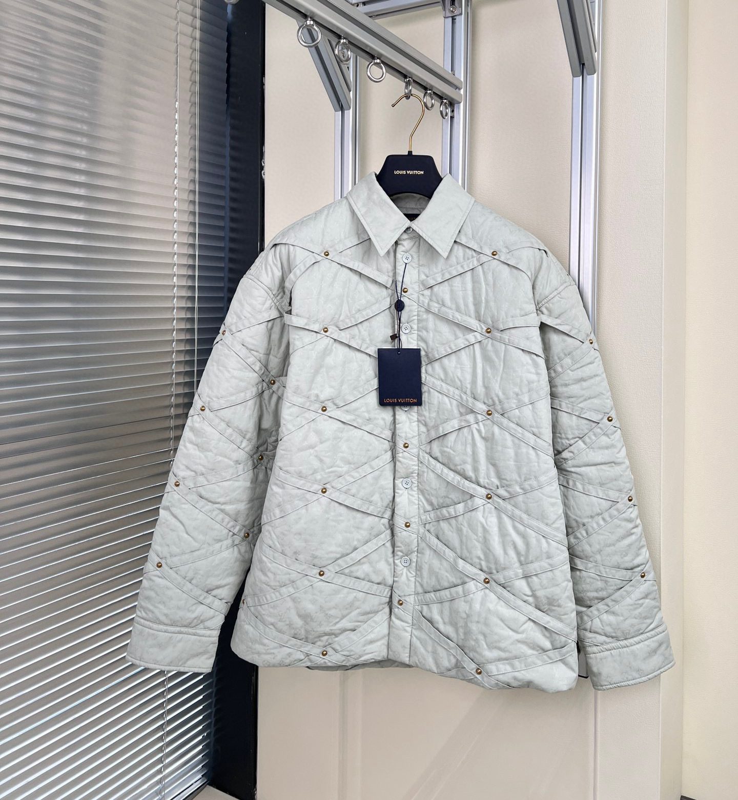 Louis Vuitton Jacket – CJKT1423