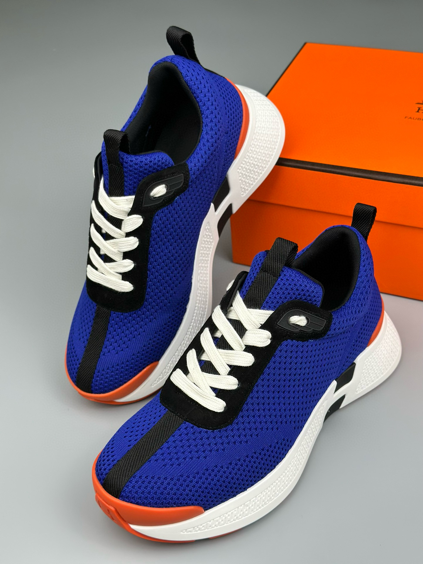 Hermes Sneaker – HRMS1026