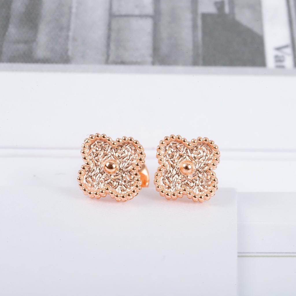 Van Cleef & Arpels Earrings – JWWM1054