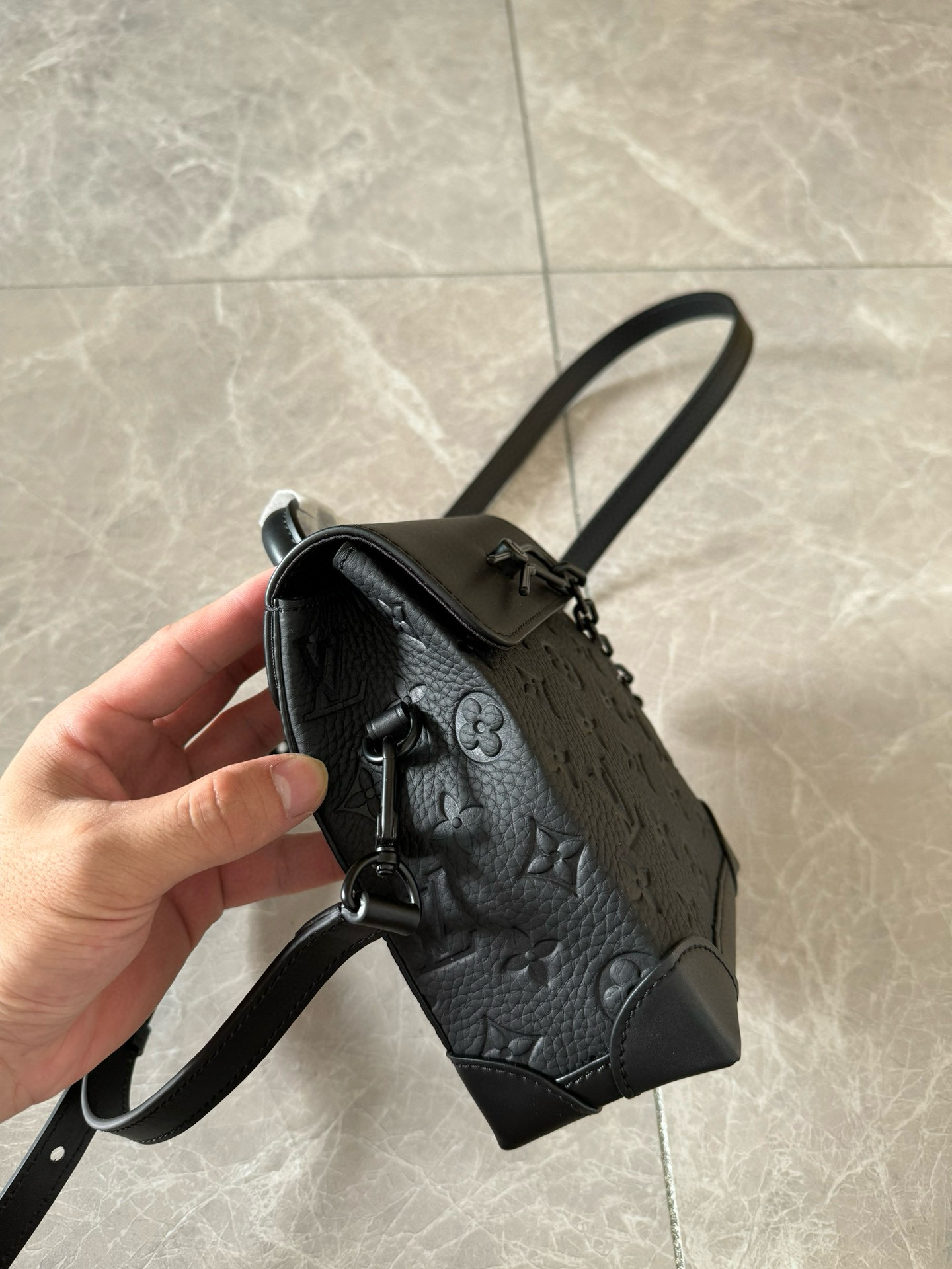 Louis Vuitton Bag – BBMC1083
