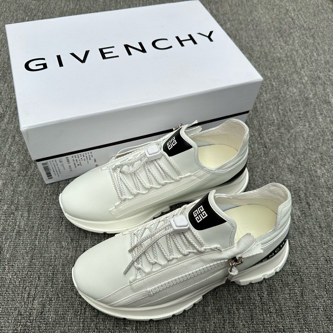 Givenchy Sneaker – GVCY1035
