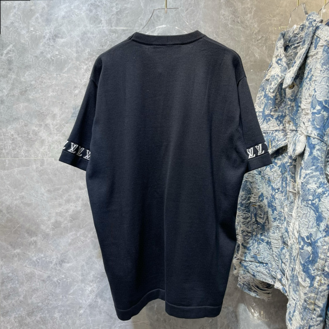 Louis Vuitton T-Shirt – TSHP2608