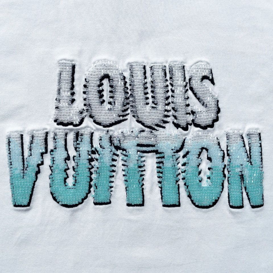 Louis Vuitton T-Shirt – TSHP2236