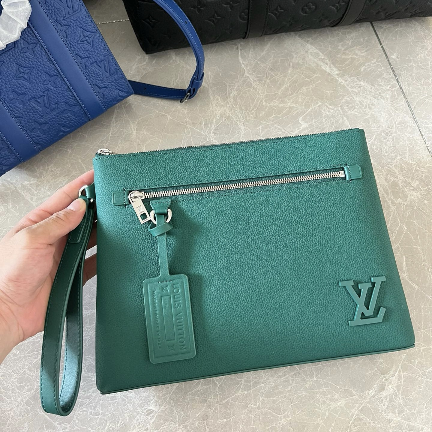Louis Vuitton Pouch – BHPH1044