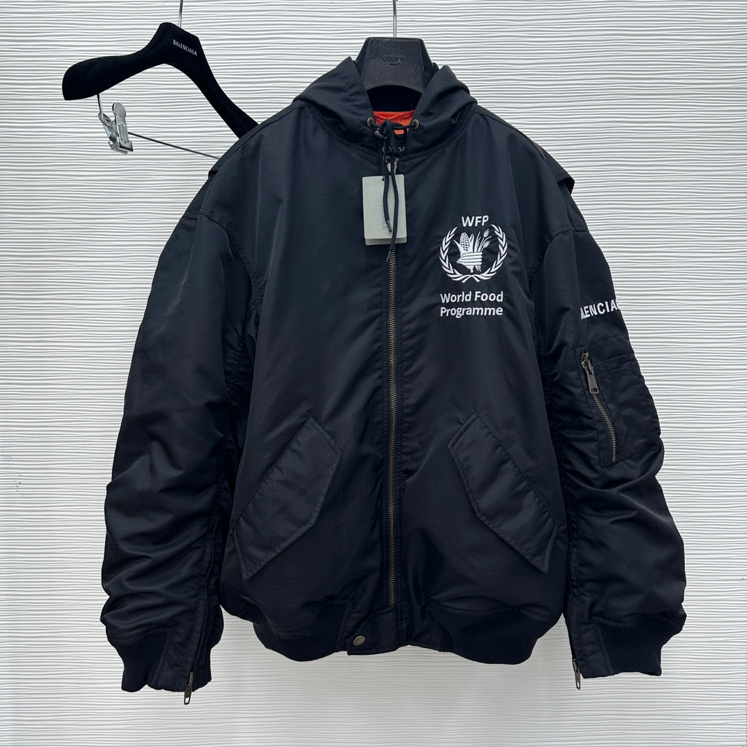 Balenciaga Jacket – CJKT1481