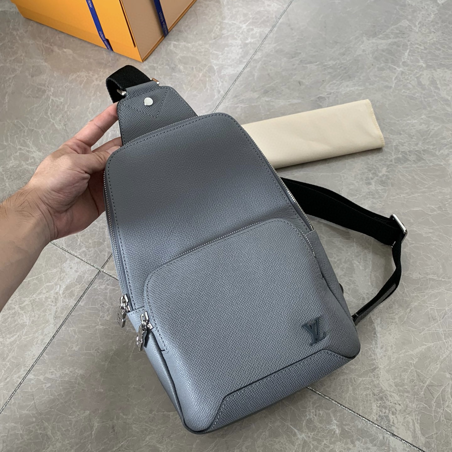 Louis Vuitton Bag – BBMC1059