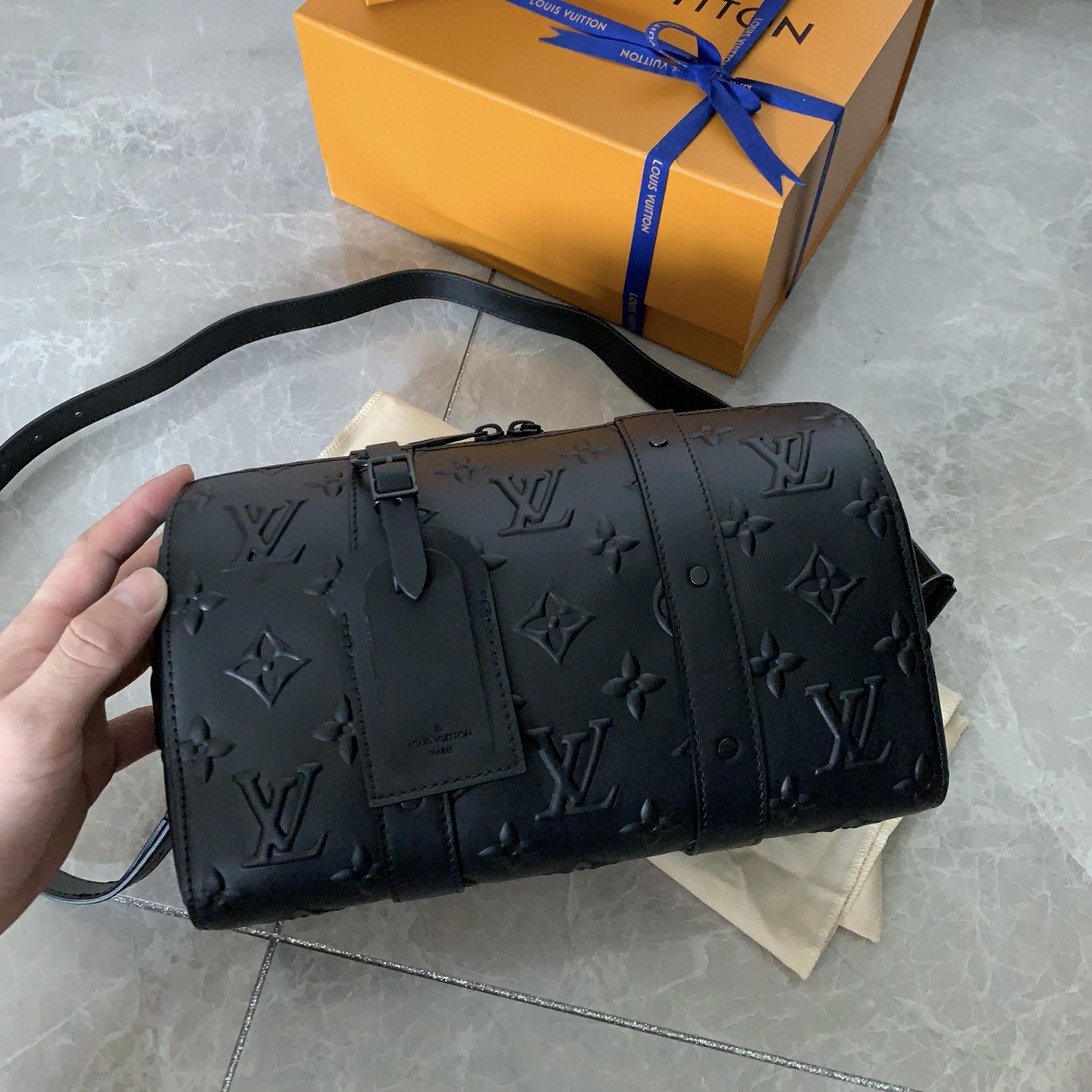Louis Vuitton Bag – BBMC1041