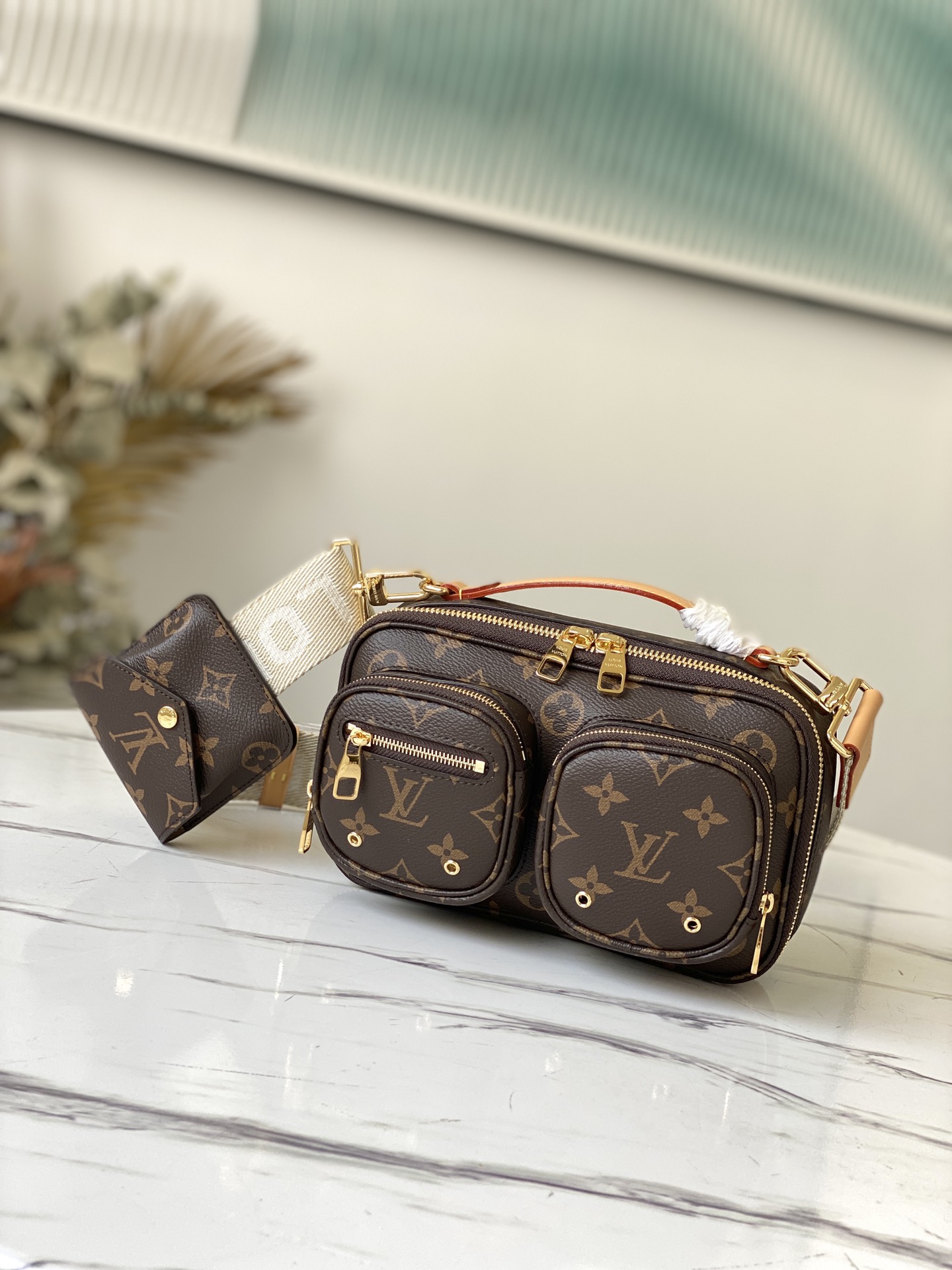Louis Vuitton Shoulder Bag – LVSH1064