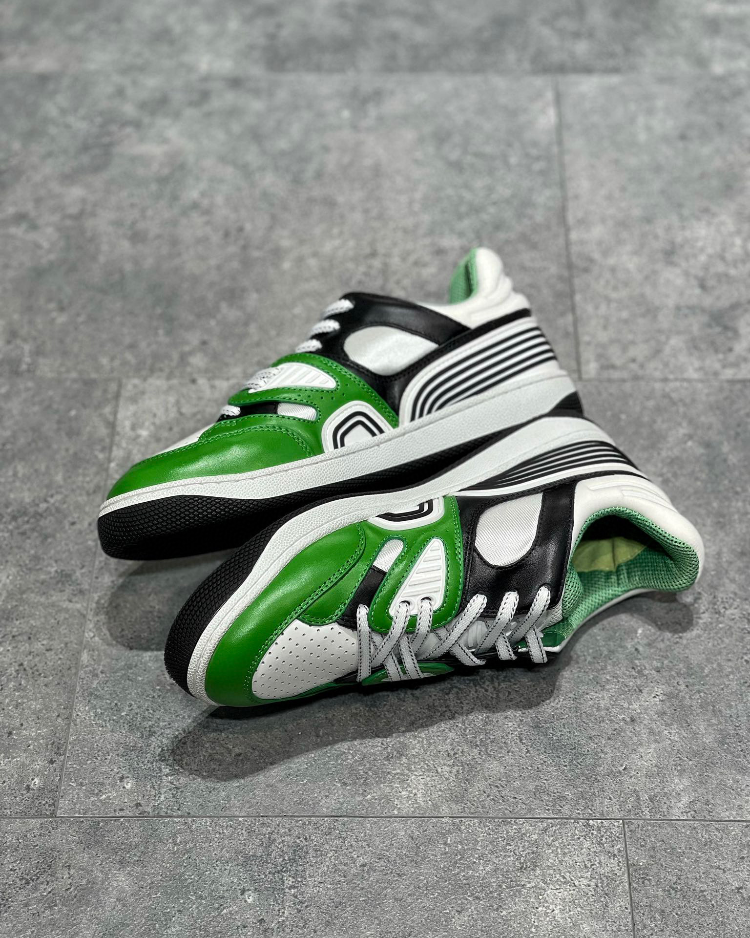 Gucci Sneaker – GUCC1131