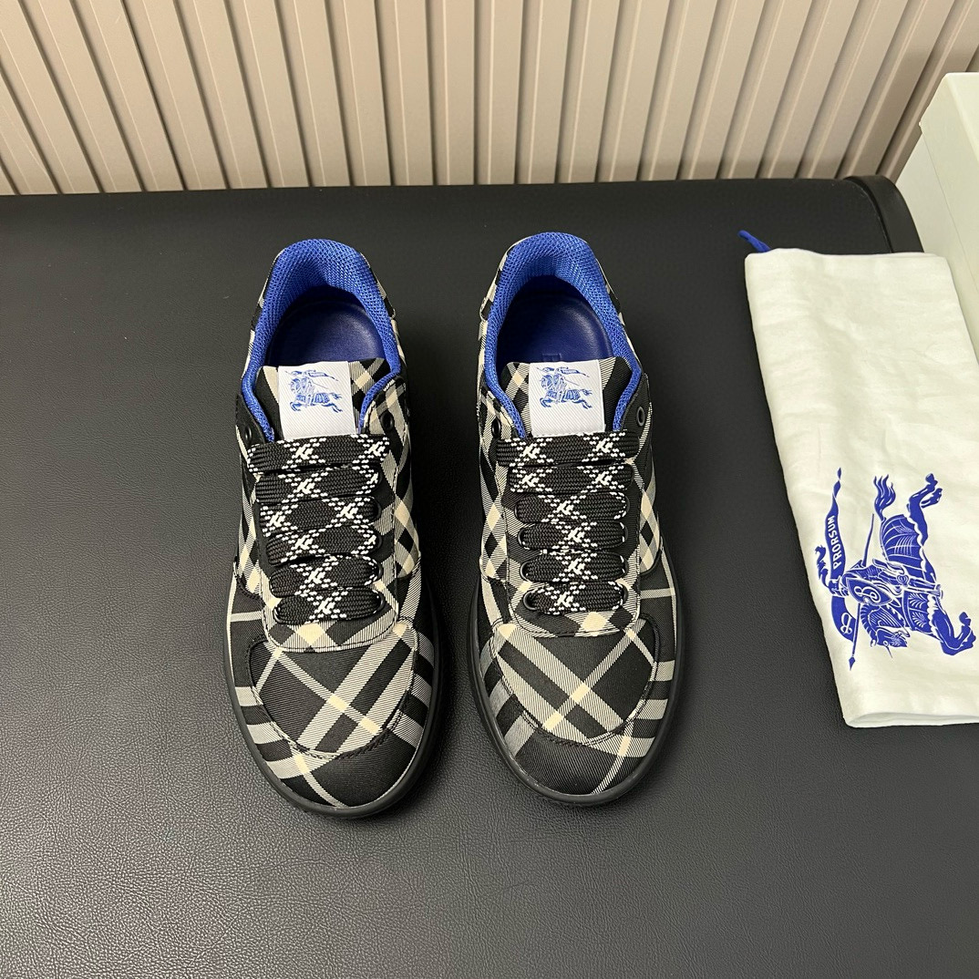 Burberry Sneaker – BBRY1041