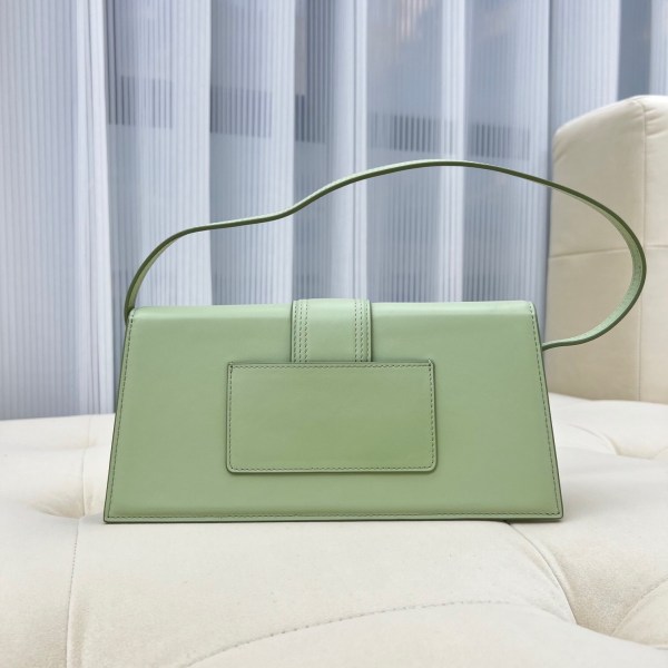 Jacquemus Medium Bag – JACQ1032
