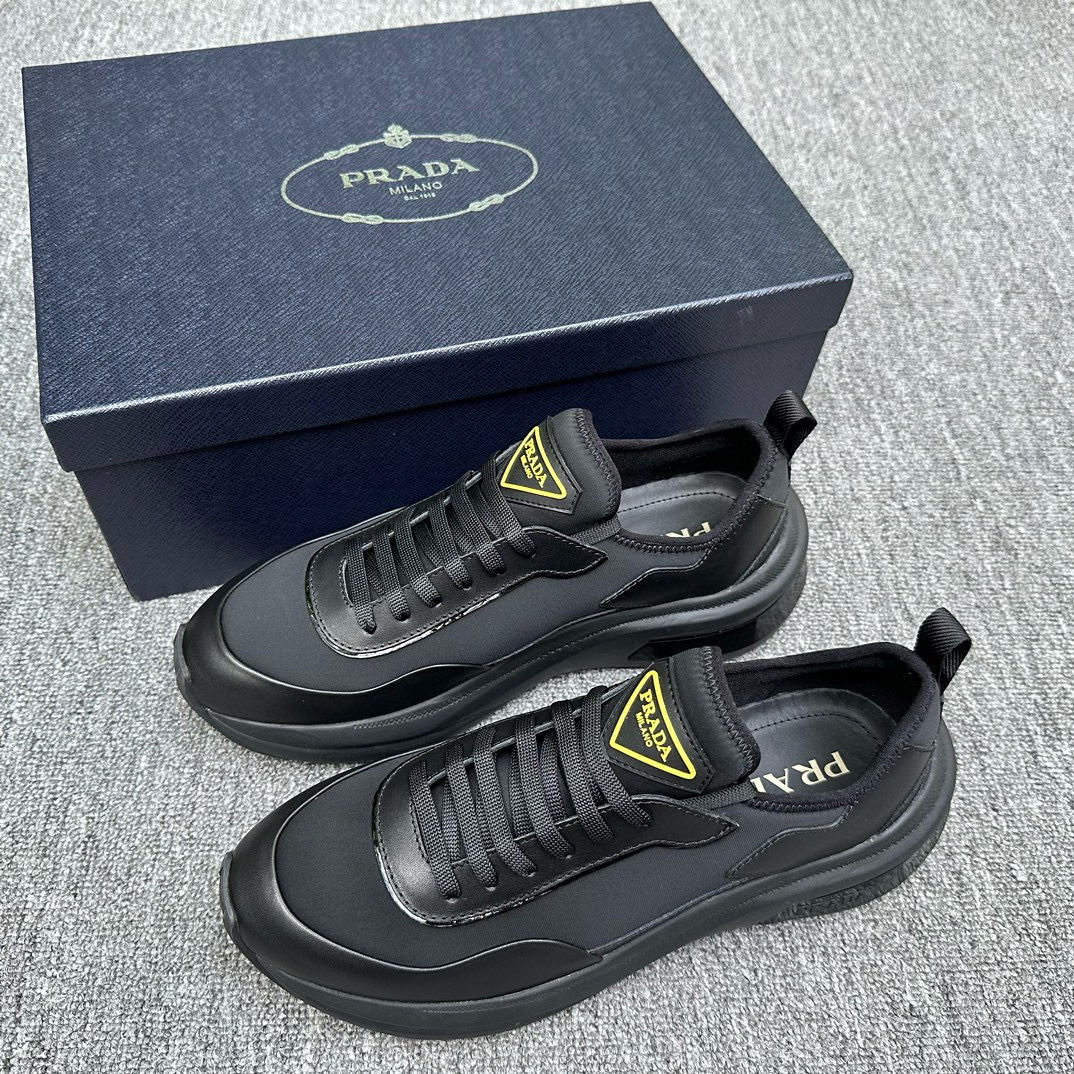 Prada Sneaker – PRDA1147