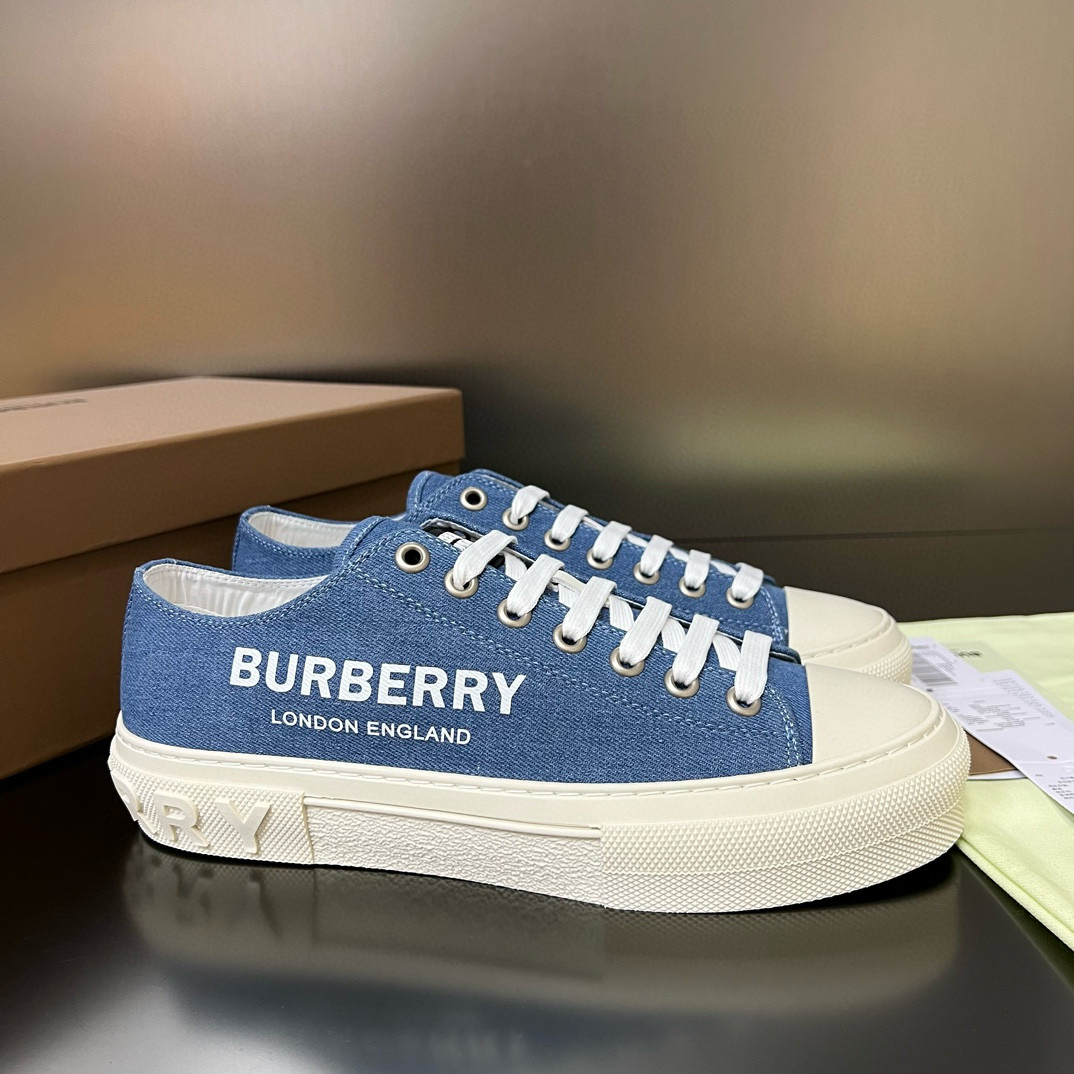 Burberry Sneaker – BBRY1029