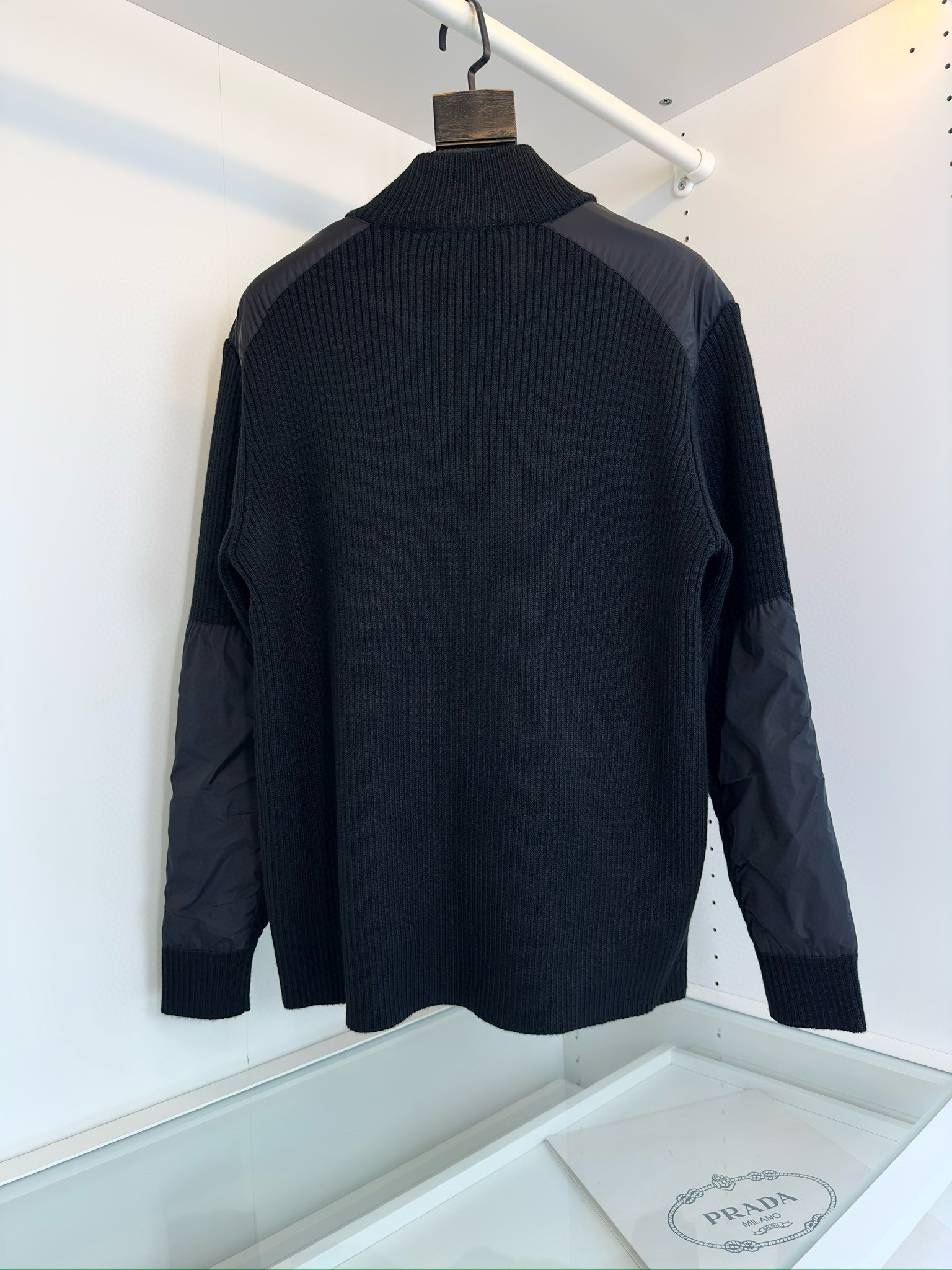 Prada Sweater – SWHO2464
