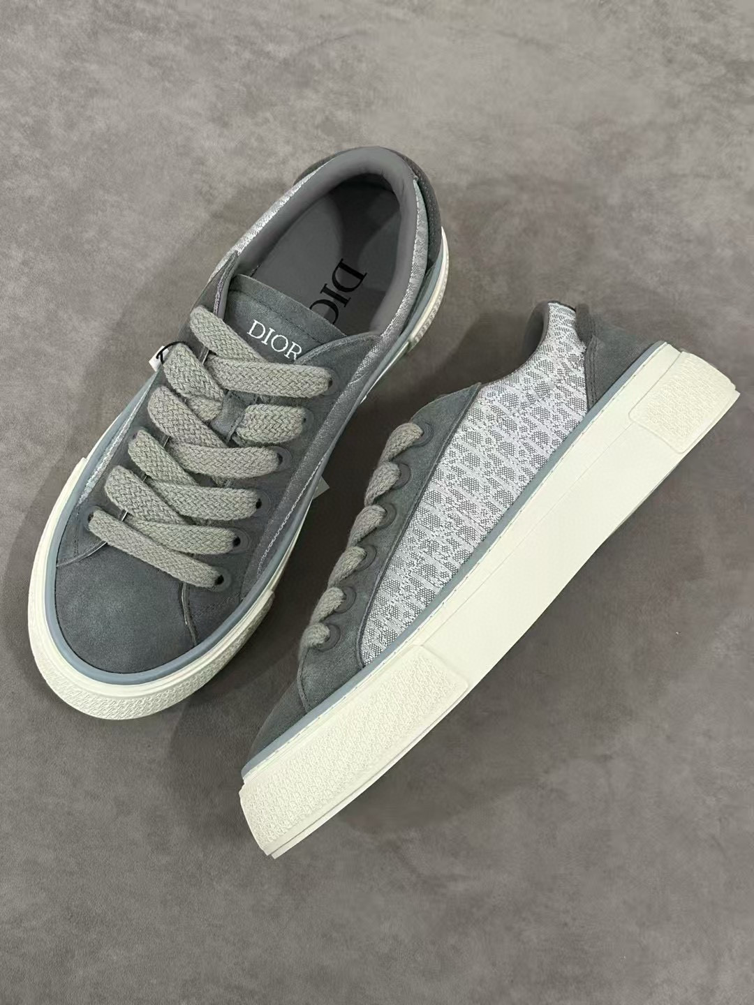 Dior B33 Sneaker – DIOR1328