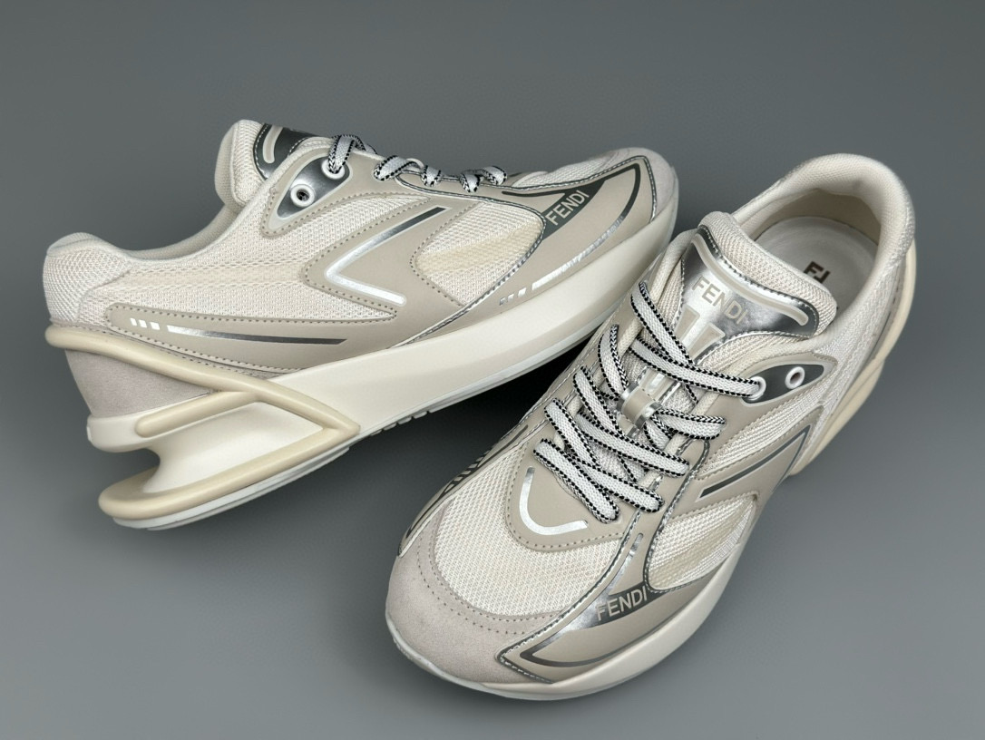 Fendi Sneaker – FEND1092