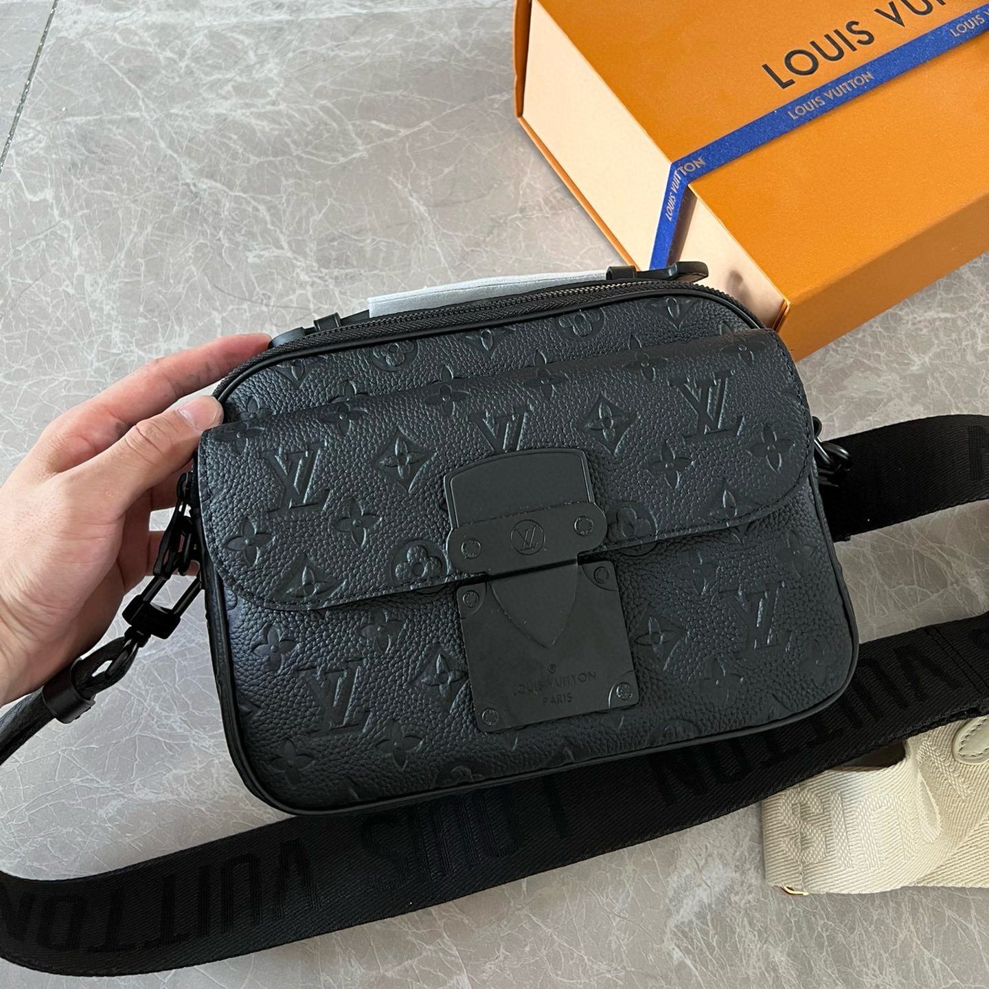 Louis Vuitton Bag – BBMC1033