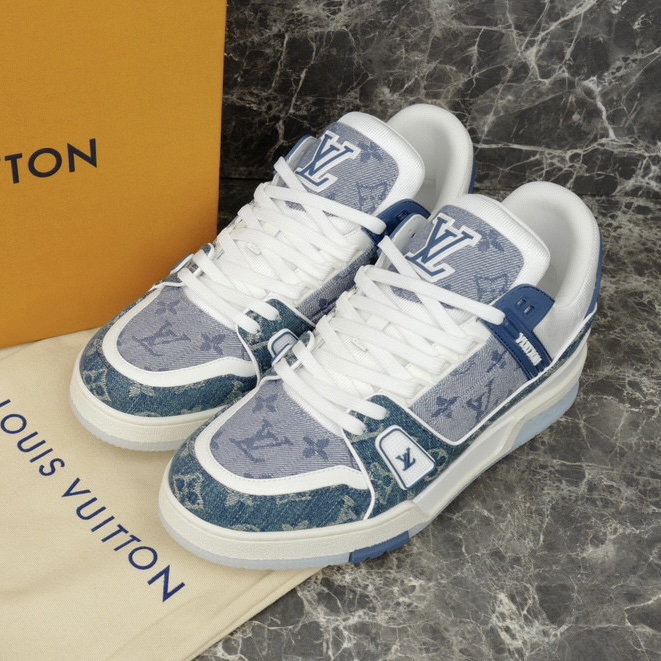 Louis Vuitton Sneaker – LSVT1420