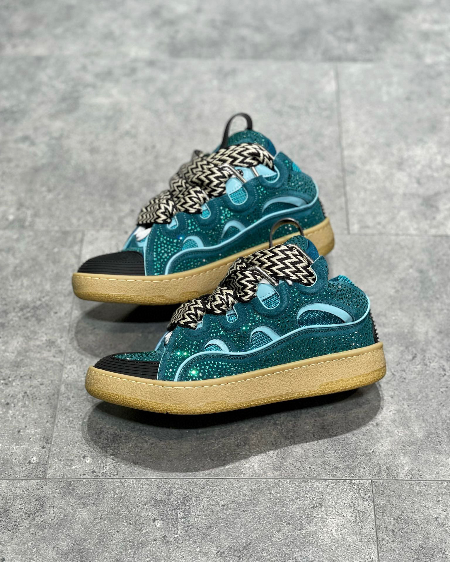 Lanvin Sneaker – LANV1003