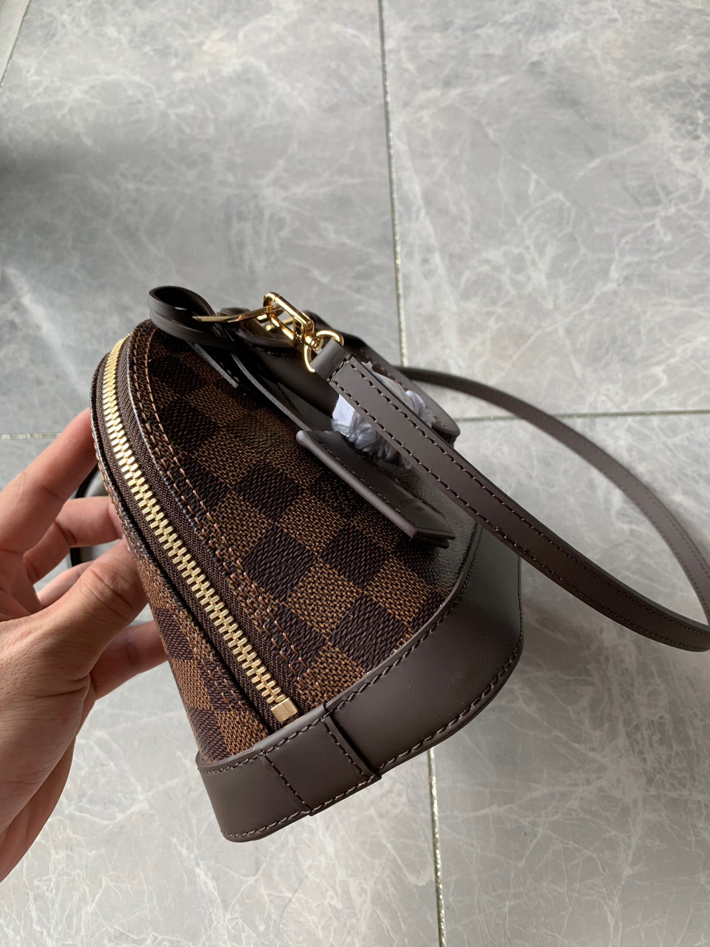 Louis Vuitton Shoulder Bag – LVSH1211