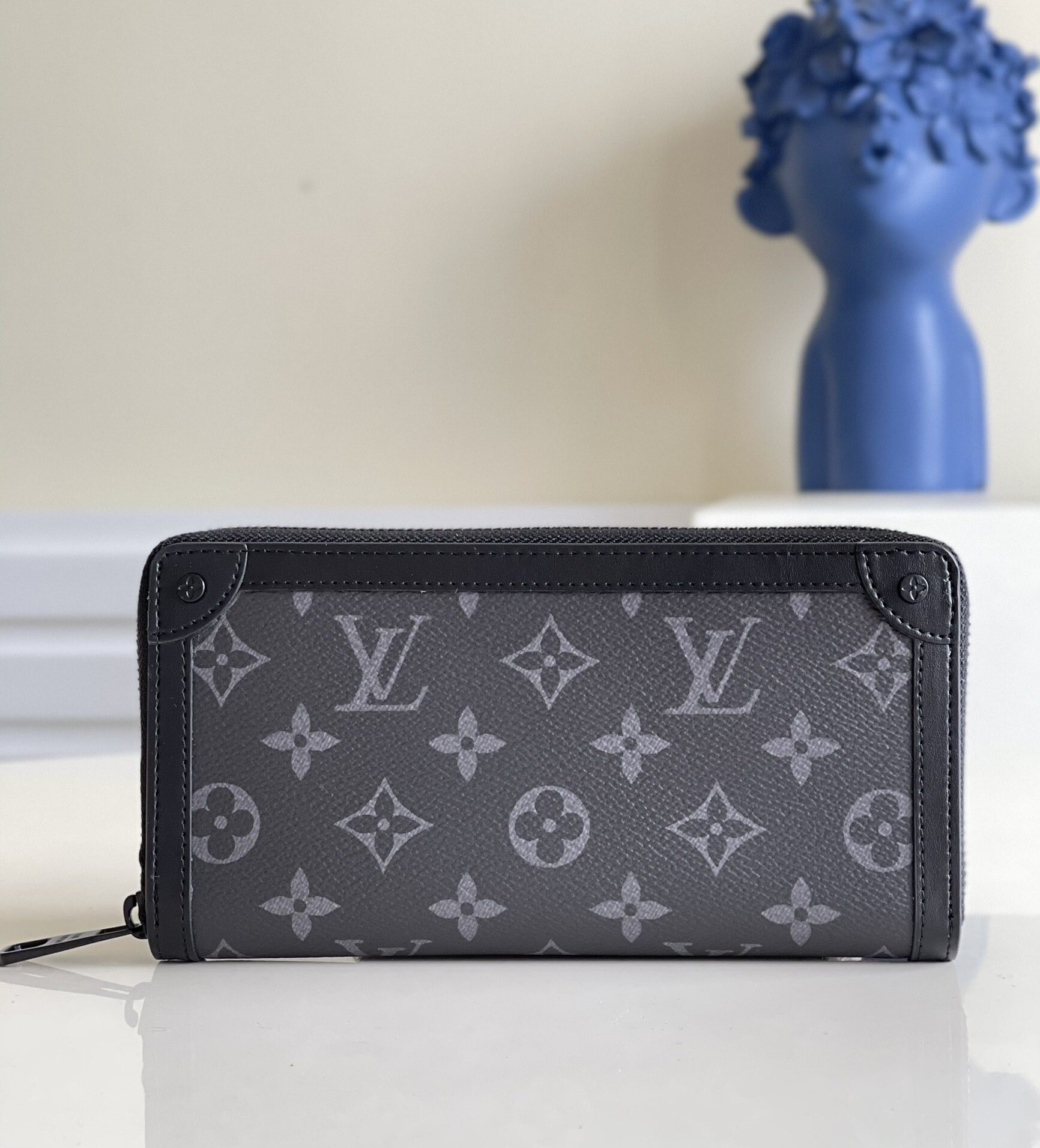 Louis Vuitton Wallet – MWLT1029