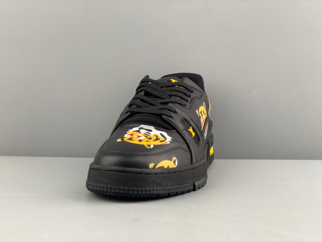Louis Vuitton Sneaker – LSVT1174