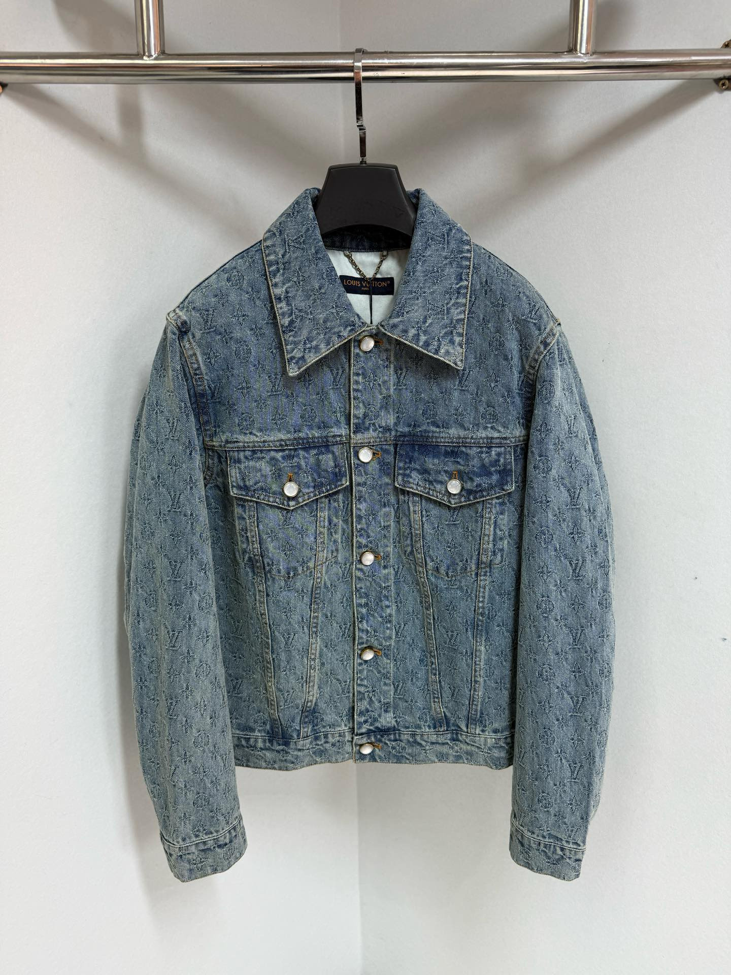Louis Vuitton Denim Jacket – VEJK1131