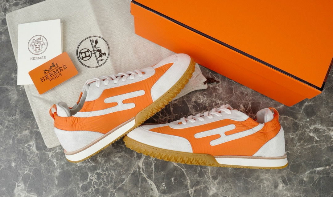 Hermes Sneaker – HRMS1044