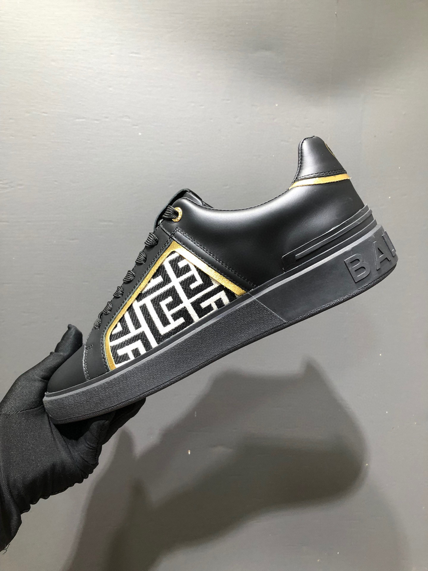 Balmain Sneaker – BALM1025