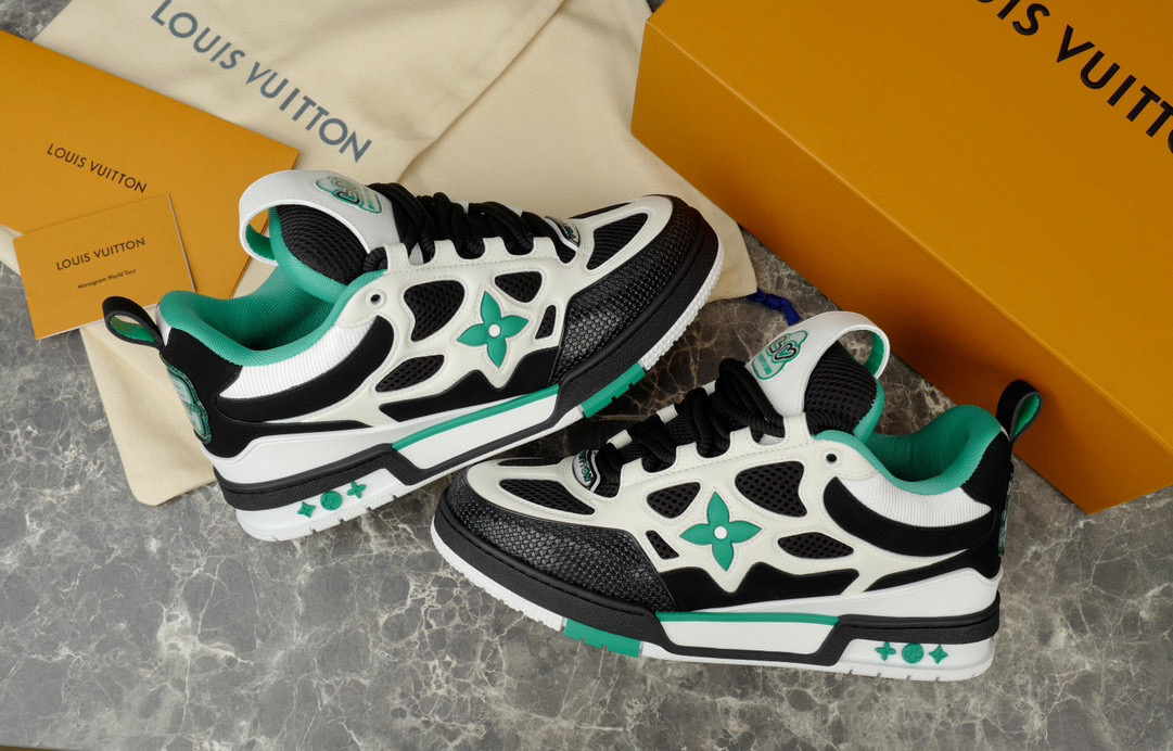 Louis Vuitton Sneaker – LSVT1418