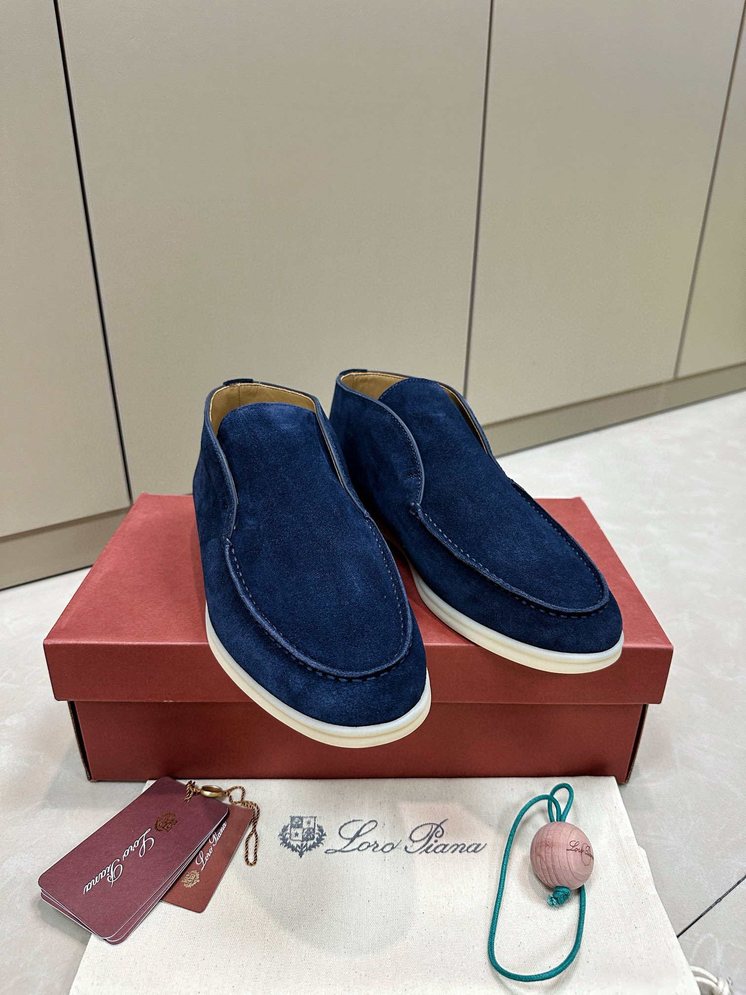 Loro Piana Loafers – LOPA1052