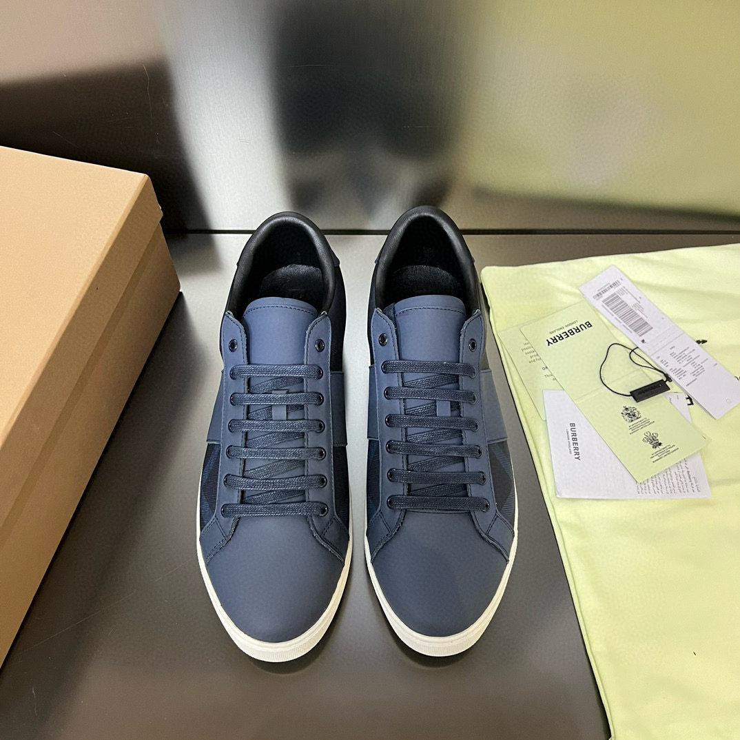 Burberry Sneaker – BBRY1017