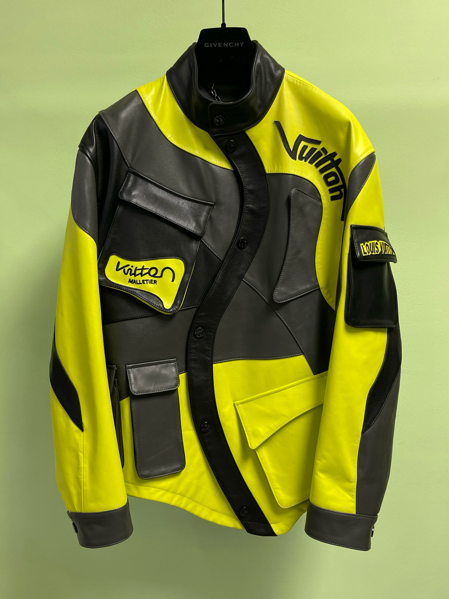 Louis Vuitton Leather Jacket – CJKT1573