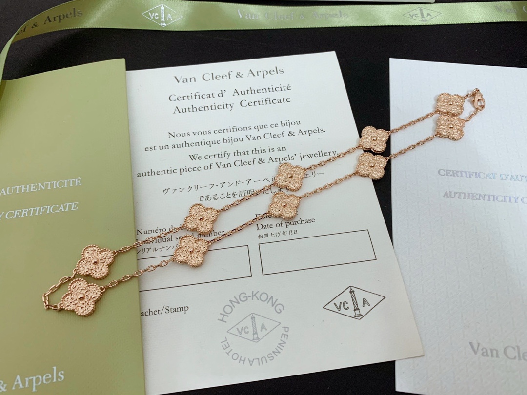 Van Cleef & Arpels Necklace – JWWM1065