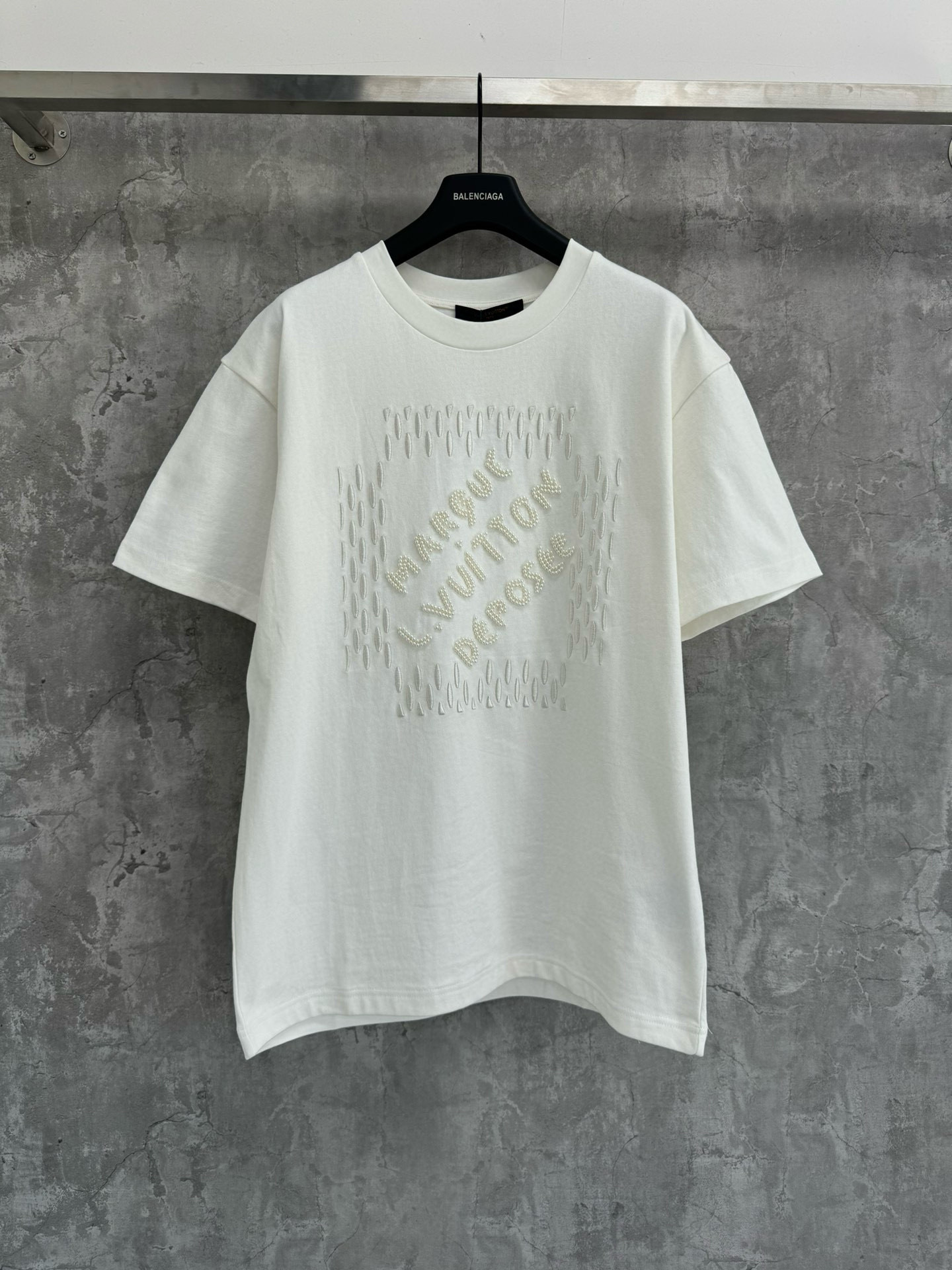 Louis Vuitton T-Shirt – TSHP2894