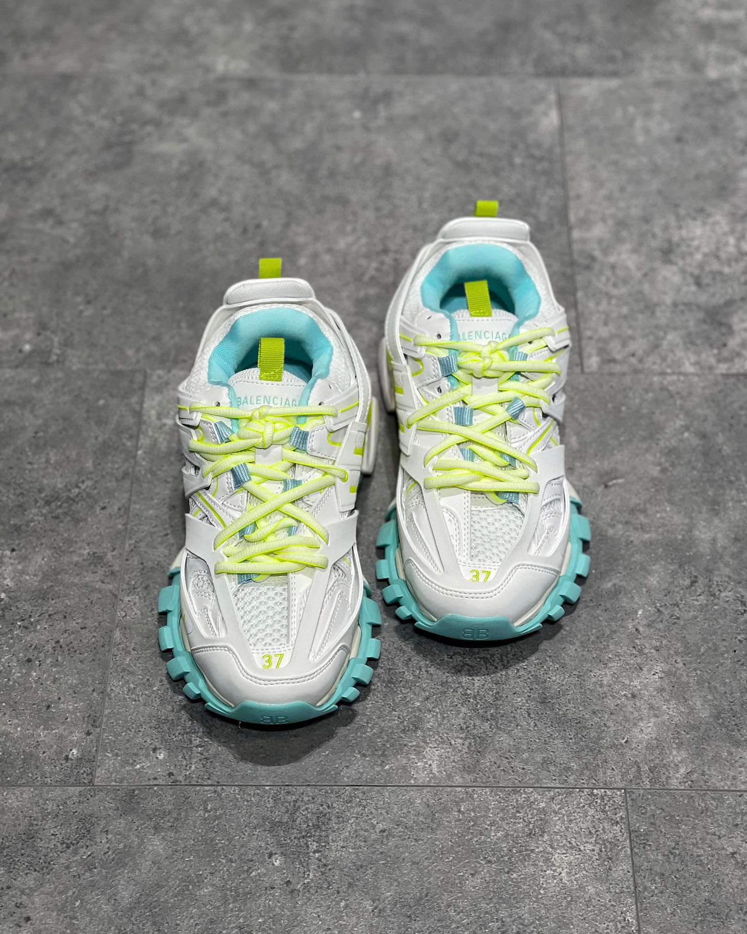Balenciaga Track 3.0 Sneaker – BLNC1139