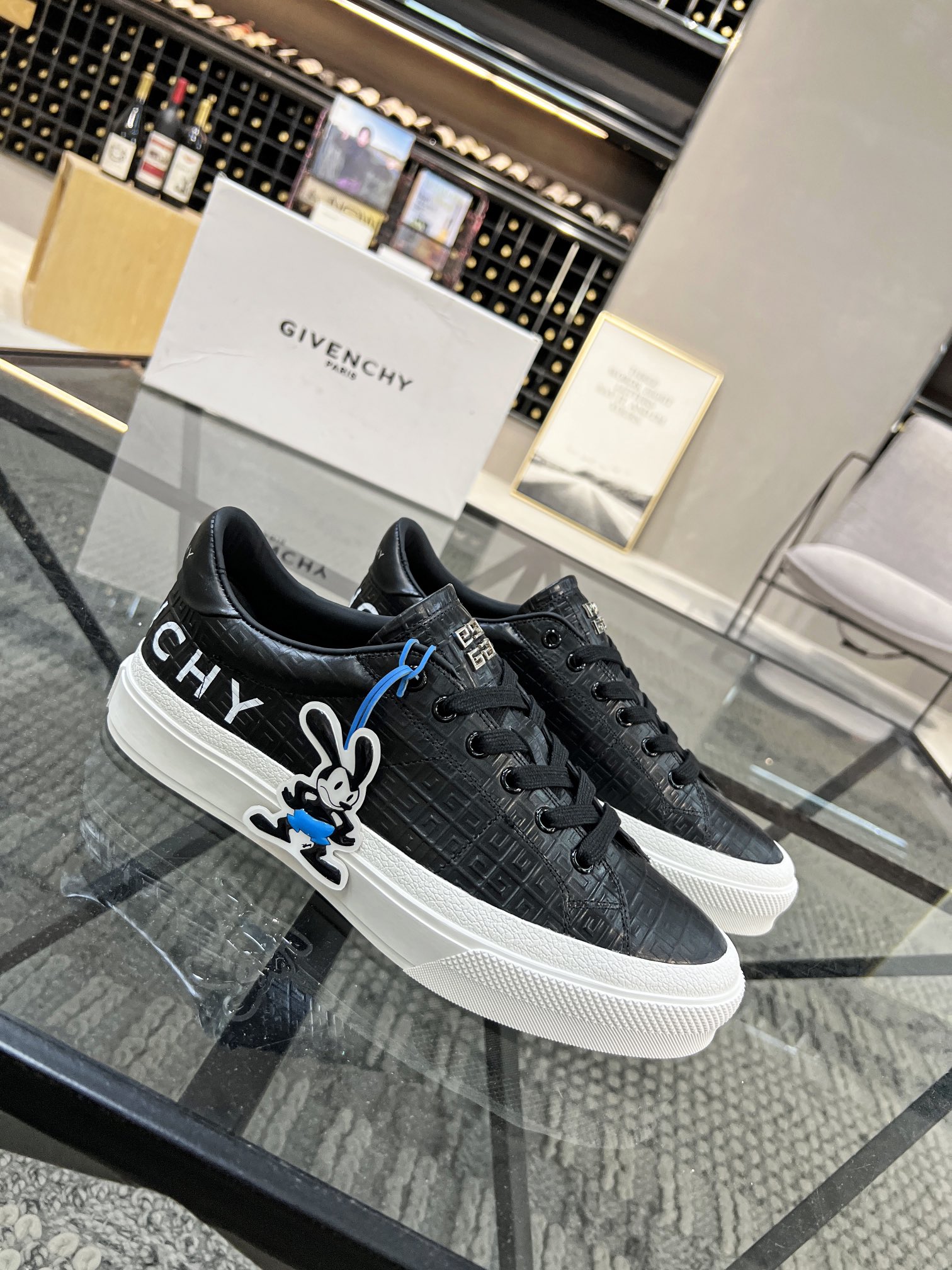 Givenchy Sneaker – GVCY1028
