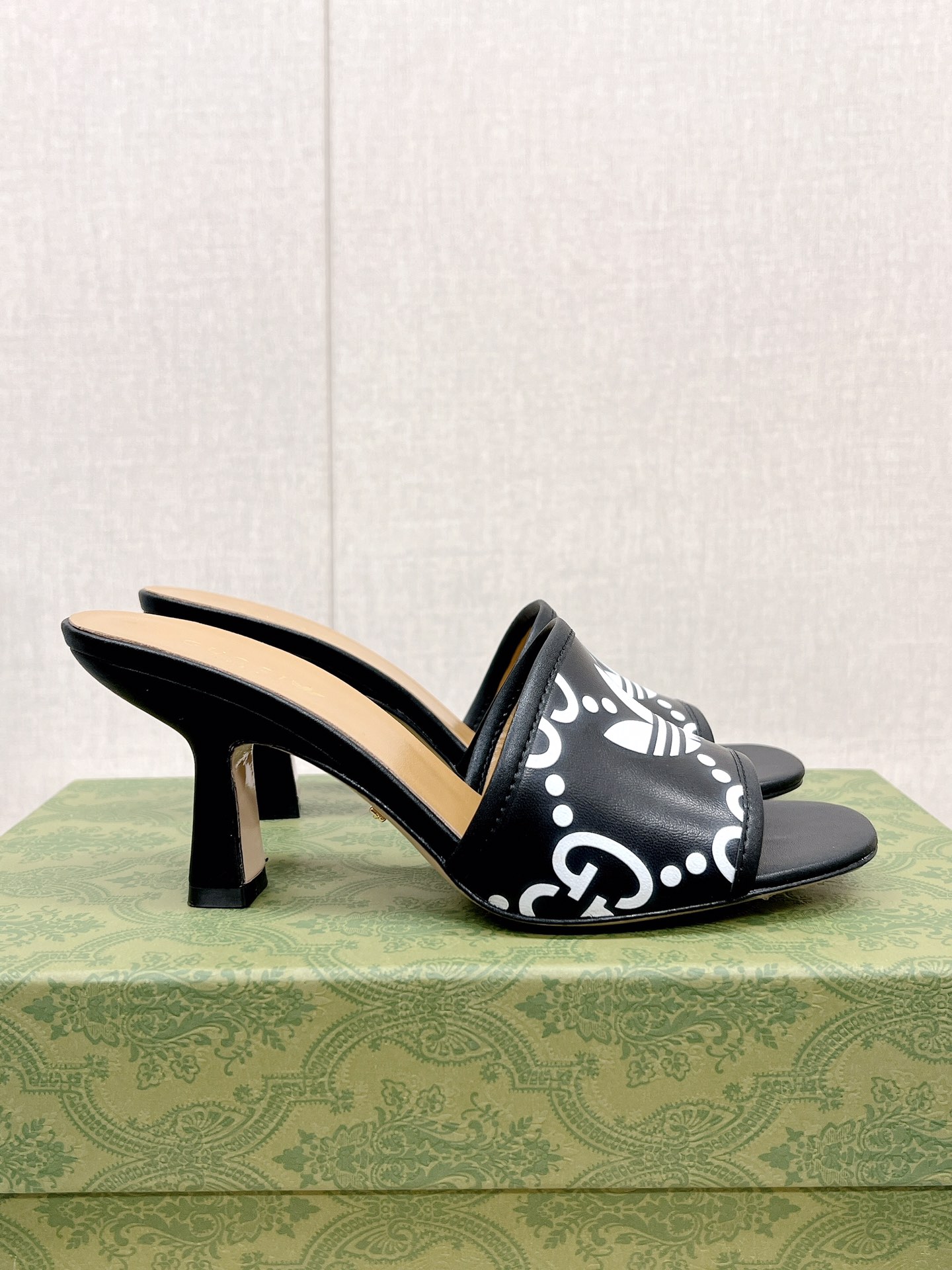 Gucci Sandal – GGSH1013