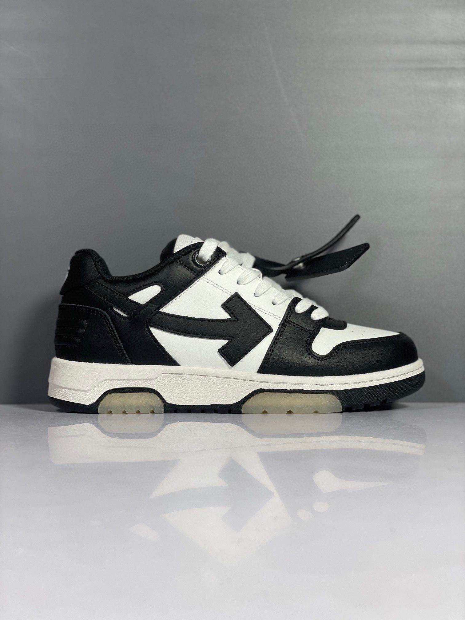 Off White Sneaker – OFWH1006