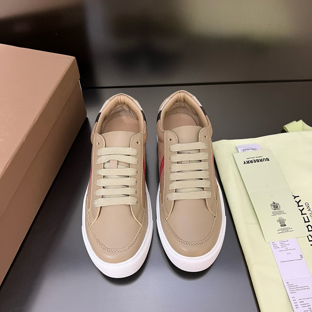 Burberry Sneaker – BBRY1039