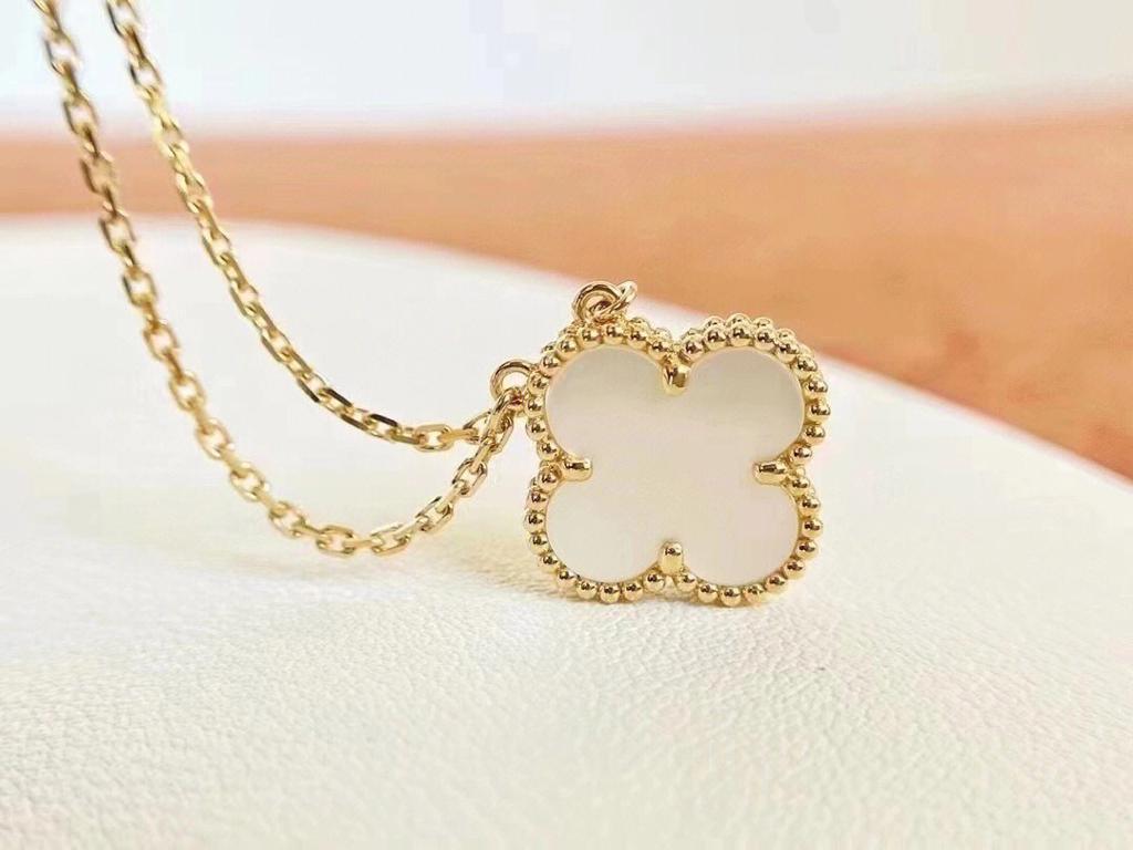 Van Cleef & Arpels Necklace – JWWM1068